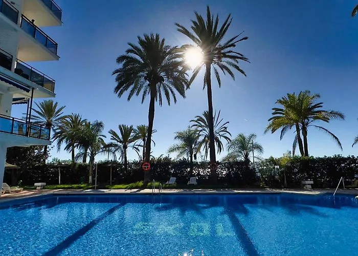 דירה Skol 701. One Bedroom Duplex With Exceptional Sea Views. מארבלה