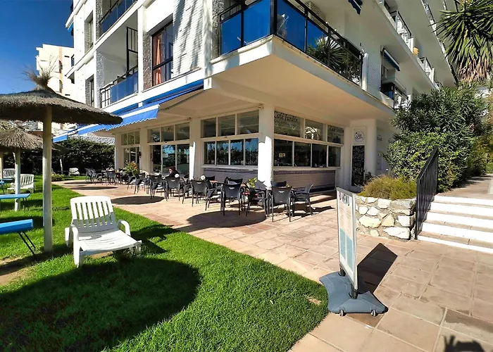 דירה Skol 701. One Bedroom Duplex With Exceptional Sea Views. מארבלה
