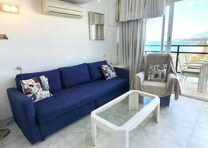 شقة Skol 701. One Bedroom Duplex With Exceptional Sea Views. ماربيا